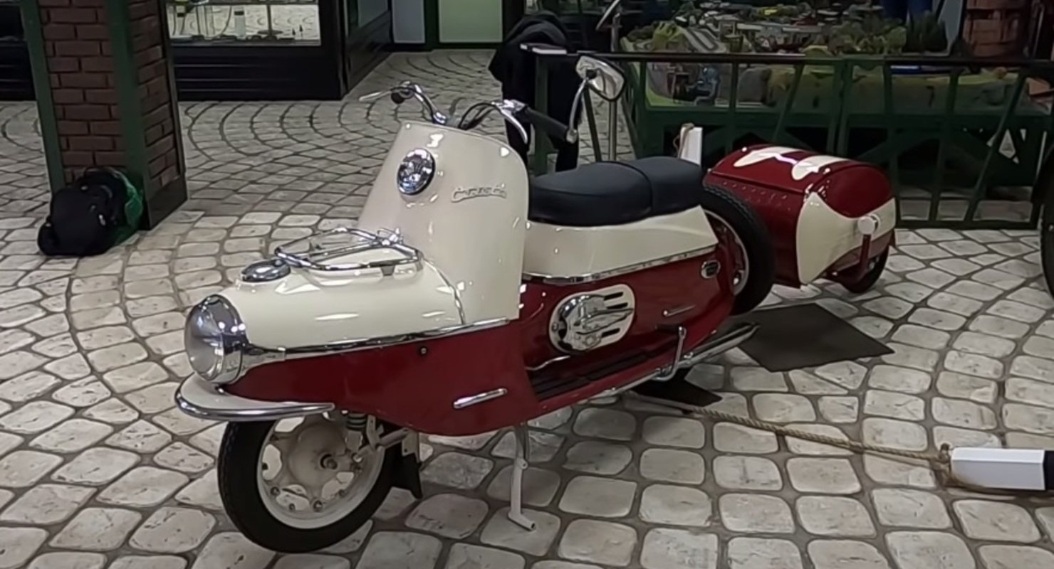 Культовый мотороллер Чехословакии — Чезета 501