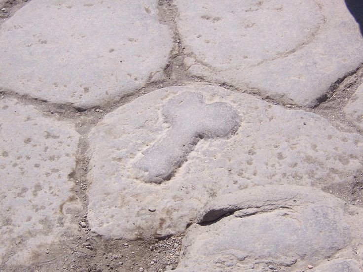 Дорожный знак, указывающий путь в бордель в Помпеях, 79 н.э. история, картинки, фото