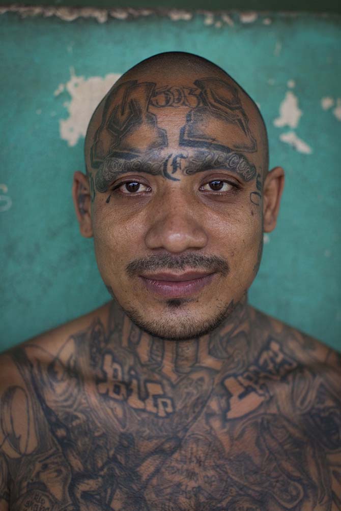 Портреты членов одной из самых жестоких уголовных банд Америки