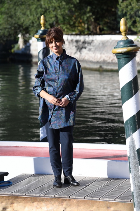 В Италии начал работу Венецианский кинофестиваль: два модных образа Кейт Бланшетт, знаковый жест от Тильды Суинтон и не только Кино,Кино