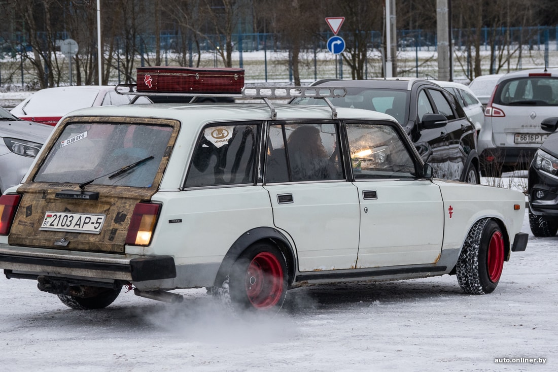 Фоторепортаж: в Минске собрались белорусские любители Lada Фоторепортаж: в Минске собрались белорусские любители Lada авто