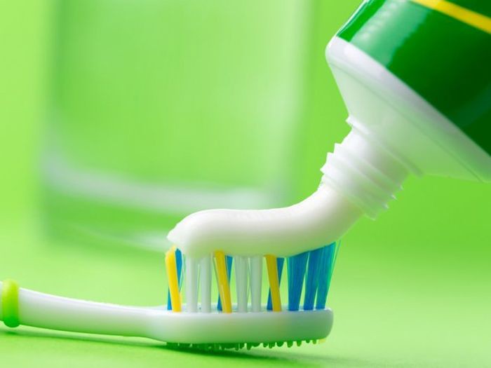 17 неожиданных способов использования зубной пасты в быту зубная паста, интересное, советы