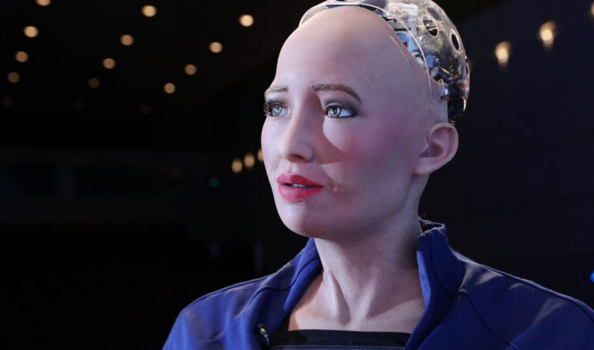 Человекоподобный робот София вполне может убедить человека в наличии сознания / © DB Post