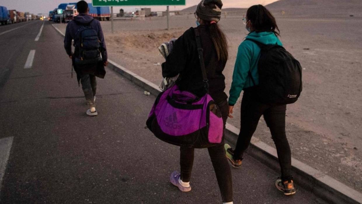 Караван мигрантов отправился на север из южной Мексики