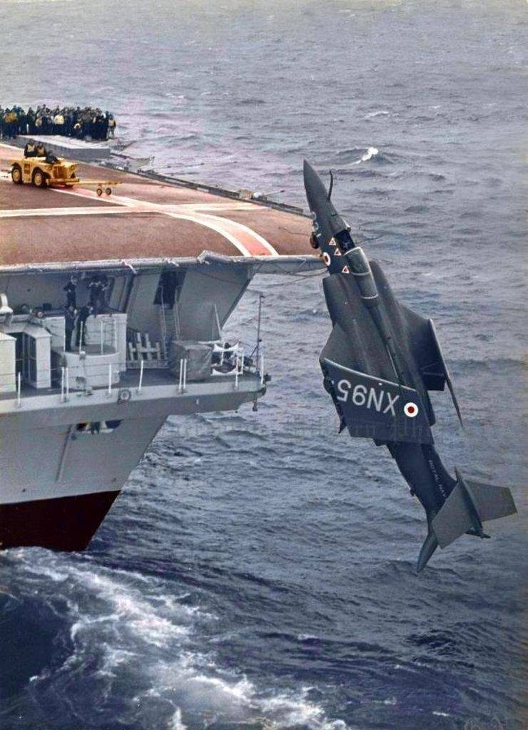 Неприятности случаются. И смешно, и плакать хочется! Неприятности случаются. И смешно, и плакать хочется!