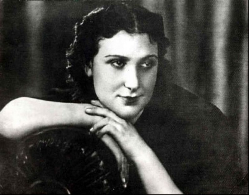 Подвиги русских девушек во время войны Подвиги русских девушек во время войны Великая Отечественная Война,девушки,история,подвиг