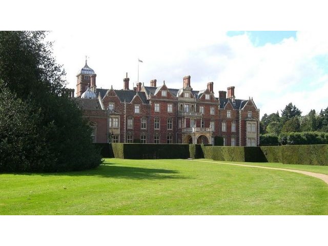 Предательство или политическая мудрость? Почему британский король не спас семью Романовых история