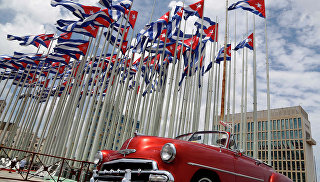 Здание посольства США в Гаване, Куба