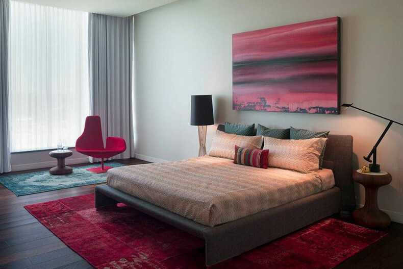 Основные правила подбора картин в интерьер комнаты