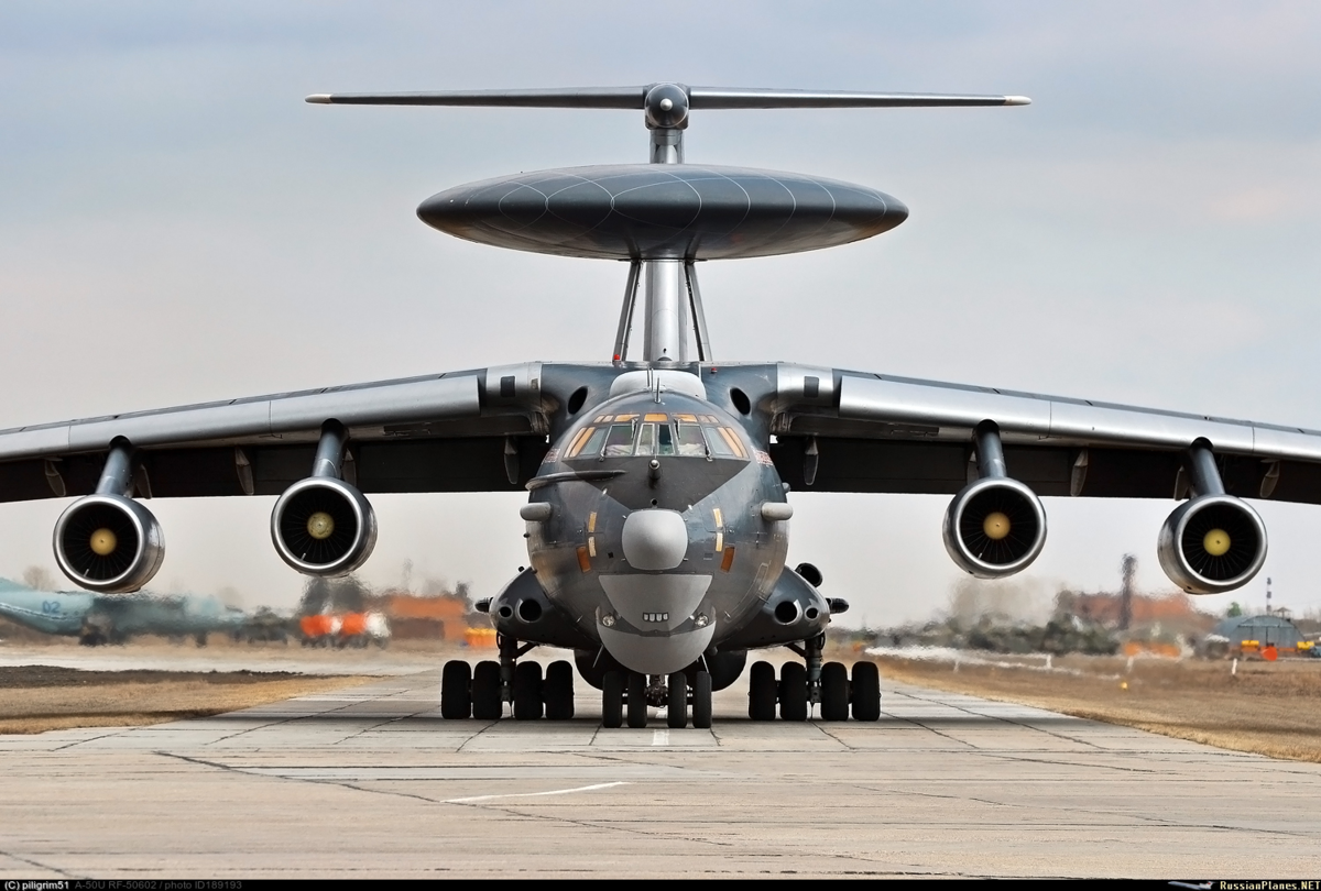 Российский самолёт дальнего радиолокационного обнаружения и управления А-50У на базе Ил-76МД-90А