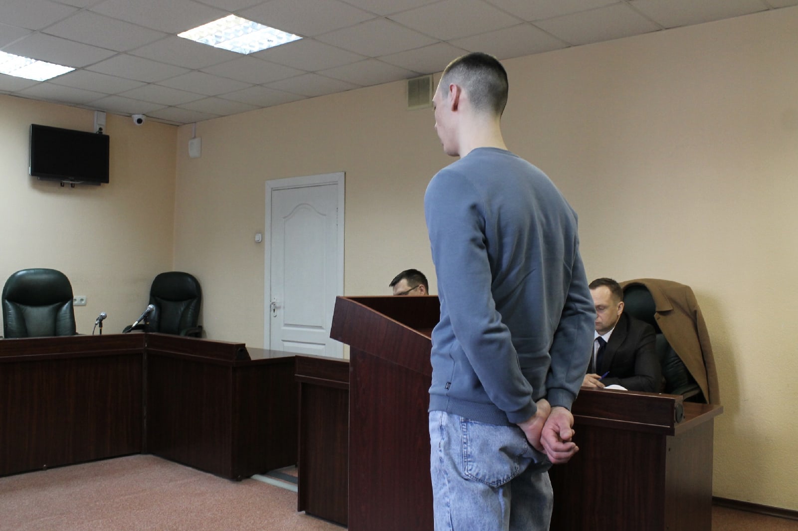 Суд отменил оправдательный приговор по делу об убийстве подростка на пляже в Новосибирске