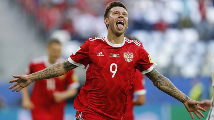 Карпин вспомнил о мужском разговоре со Смоловым перед матчами сборной России