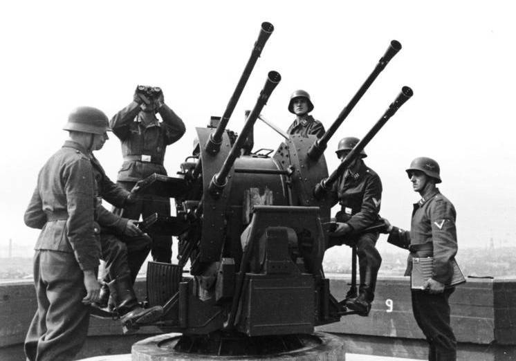 Использование трофейных немецких 20-мм зенитных автоматов Использование трофейных немецких 20-мм зенитных автоматов оружие