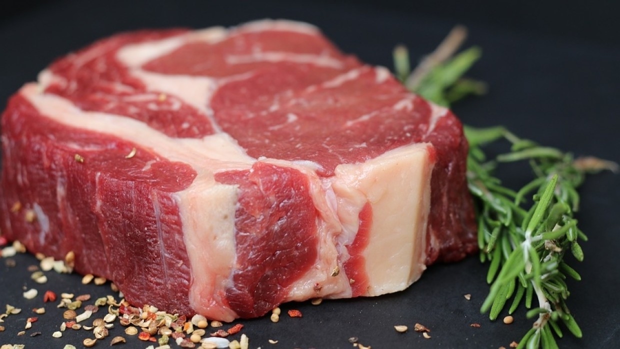 Чрезмерное употребление красного мяса может привести к раку кишечника Общество
