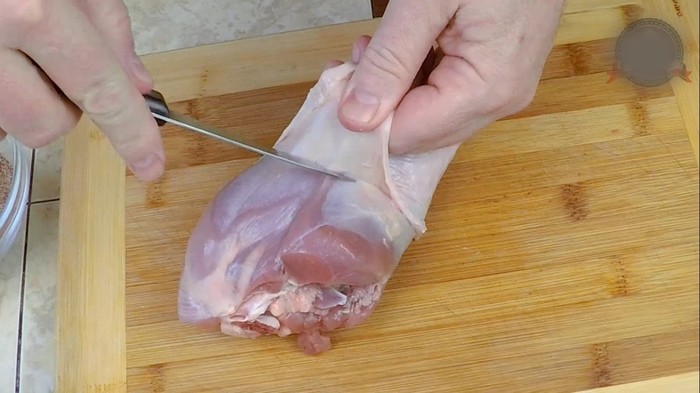 Сыро-вяленое мясо индейки. Голень под Хамон Сыро-Вяленое мясо, С дедом за обедом, Кулинария, Еда, Вкусно, Индейка, Видео, Длиннопост