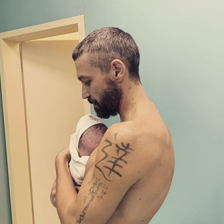 Владимир Кристовский стал отцом в шестой раз Владимир Кристовский стал отцом в шестой раз Дети,Дети знаменитостей