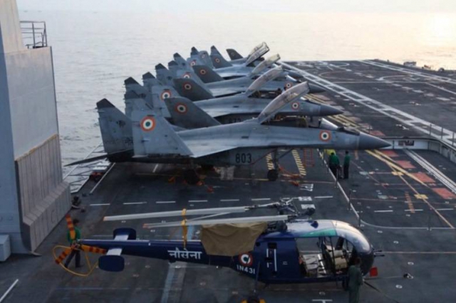 Индия признала бракованными все 45 самолётов МиГ-29К, закупленные у РФ для ВМФ. Индии, МиГ29К, самолетов, самолеты, самолет, палубы, шасси, которые, палубу, палубной, авиации, процента, метров, истребителей, палубные, катапульты, самолета, практически, авианосца, имеют
