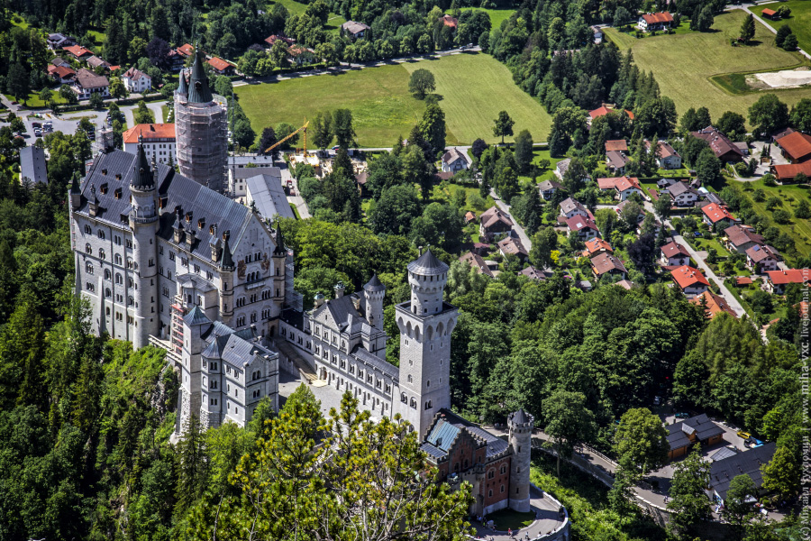 http://mihavxc.ru/files/img/trip/euro2012/de_neuschwanstein_16.jpg