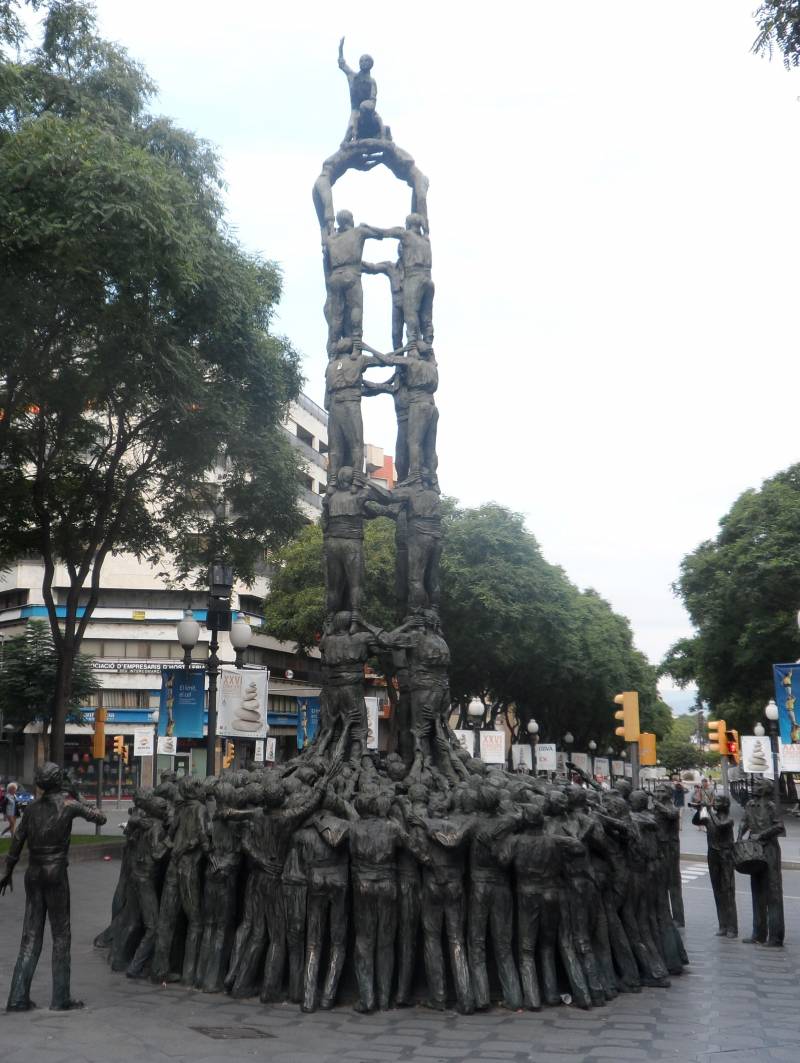 Средневековые огненные праздники современной Каталонии история