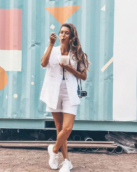 Звездный Instagram: морские курорты, бэби-бум и много спорта Звездный Instagram: морские курорты, бэби-бум и много спорта Хроника