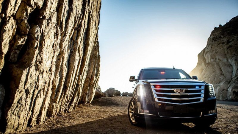 Бронированный Cadillac Escalade с невероятно роскошным салоном Бронированный Cadillac Escalade с невероятно роскошным салоном cadillac escalade