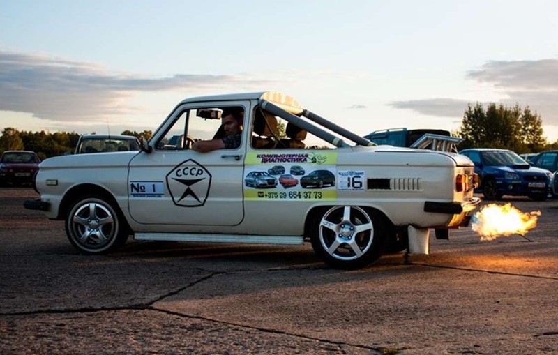 Безумный тюнинг «запорожца». автомобили,автомобиль,машины,тюнинг