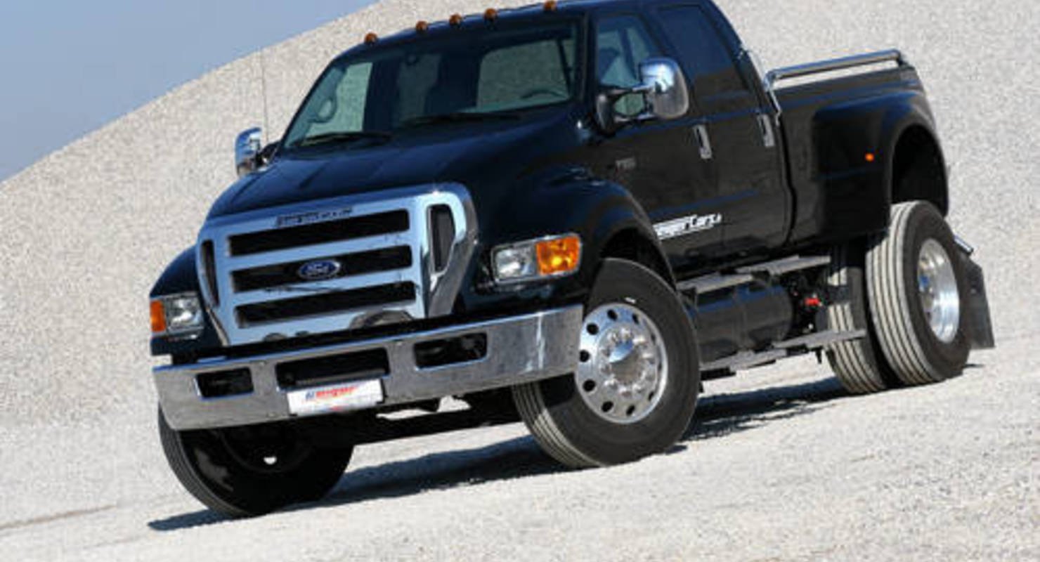 В Сети показали шокирующее состояние мотора авто, который работал только на холостых