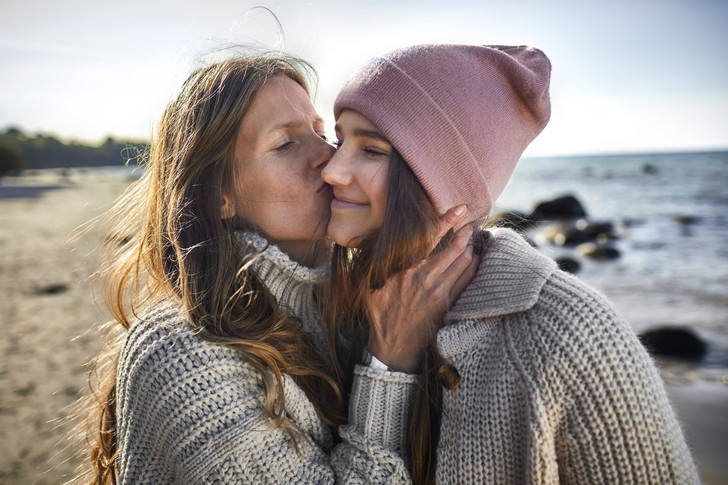 как дочери выйти замуж