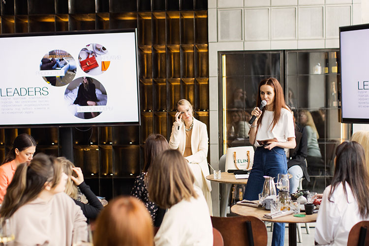 Ксения Собчак, Инга Меладзе и другие на бизнес-завтраке в Москве Звезды,Новости о звездах