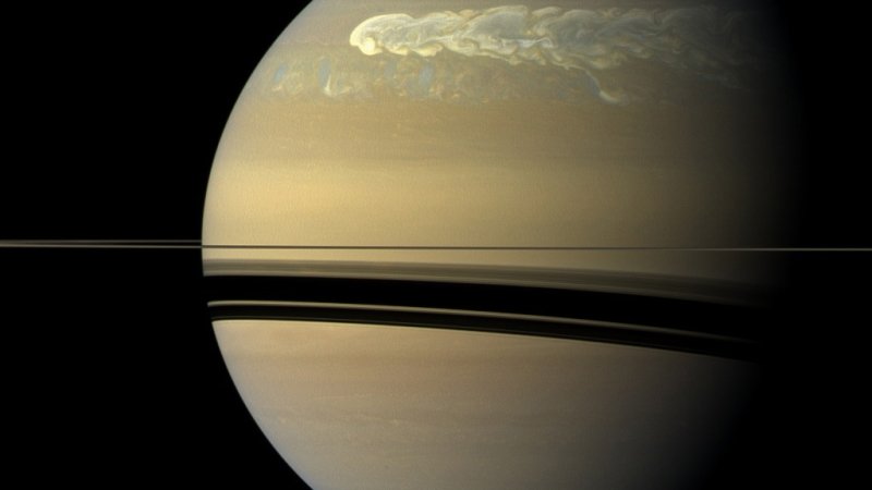 Ученые рассказали о катастрофических последствиях сближения Сатурна и Земли