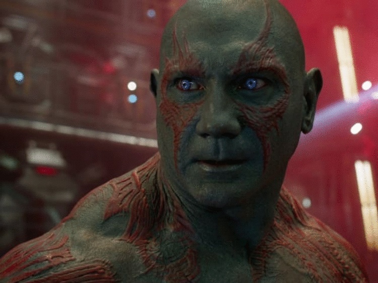 Вот как выглядят актёры, скрывающиеся под маской известных персонажей 