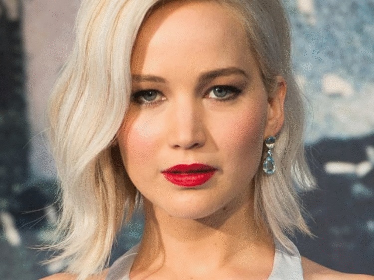 Вот как выглядят актёры, скрывающиеся под маской известных персонажей 