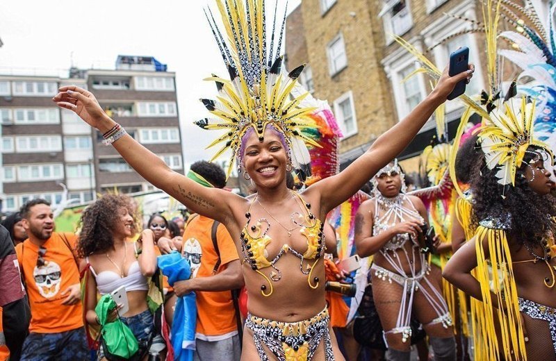 Карнавал в Ноттинг-Хилле 2018: самый грандиозный уличный фестиваль Европы в фотографиях Ноттинг-Хилл, Фестиваль, великобритания, карнавал, мир, фестивали мира, фотография