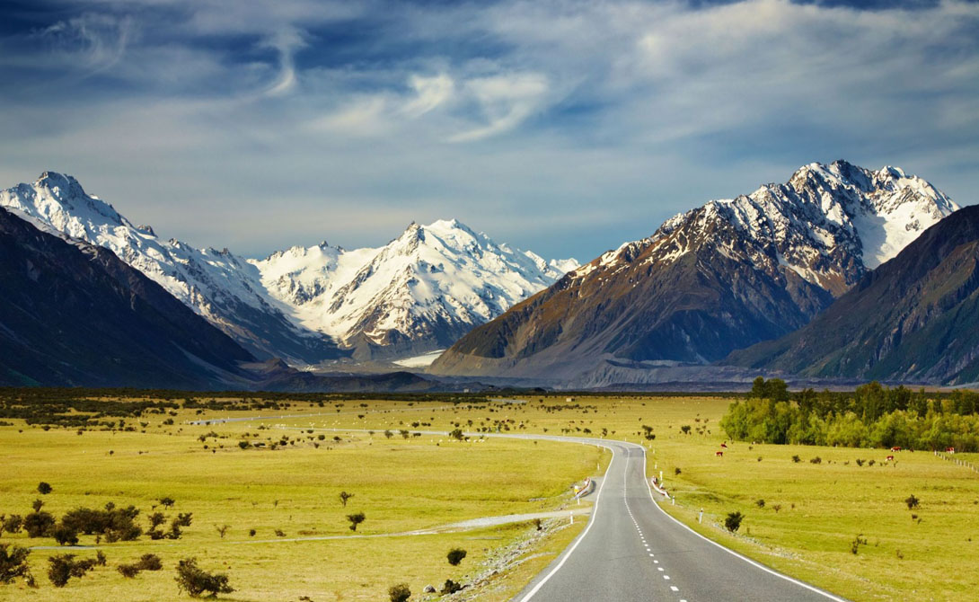 Новая Зеландия
Новая Зеландия — вот место, куда стремятся путешественники всего мира. Спокойная и прекрасная страна, попасть в которую будет не так-то просто.