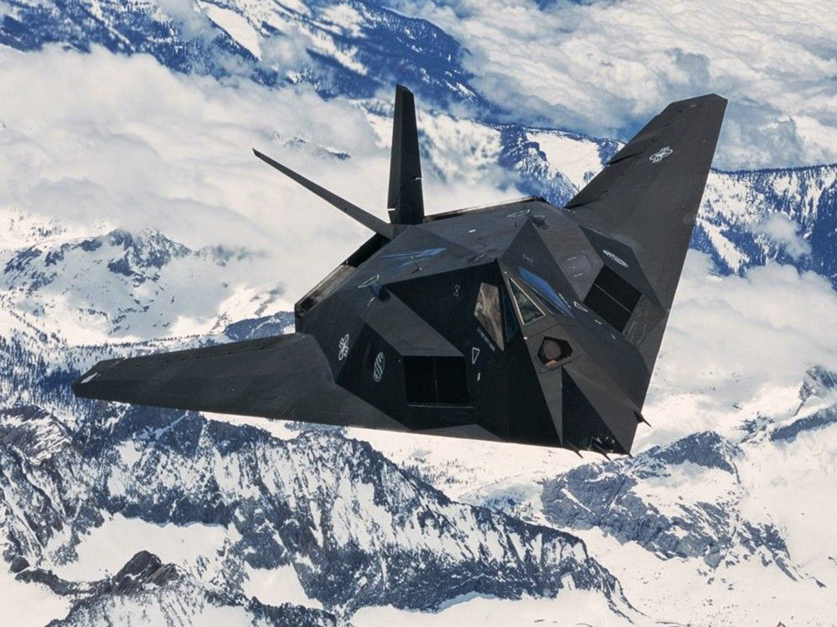 Американский Lockheed f-117 Nighthawk 