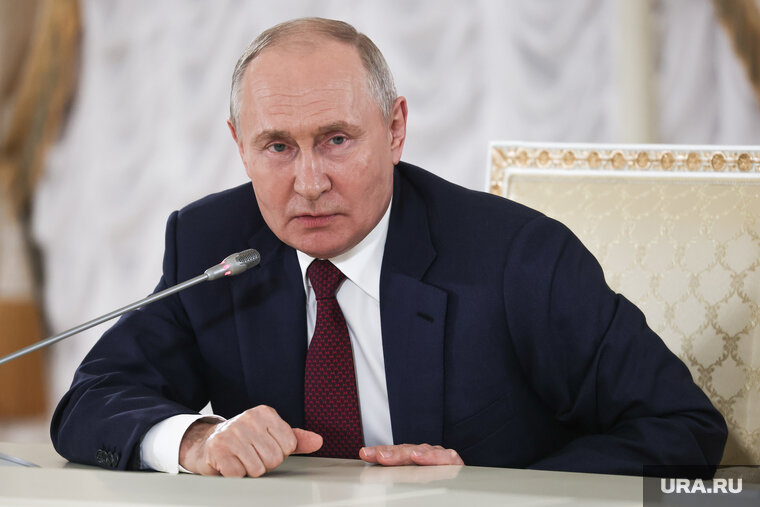    Путин дал старт запуску строительства мощнейшего энергоблока Ленинградской АЭС