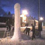 На Алтае гигантский снежный пенис убил влюбленных