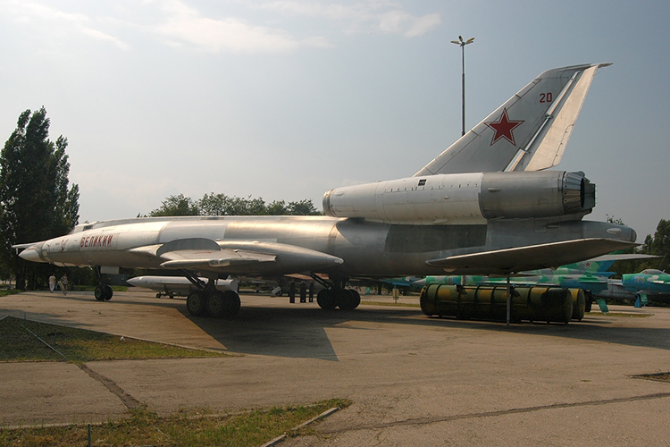 Ту-22 был очень сложным в пилотировании эксплуатации самолетом