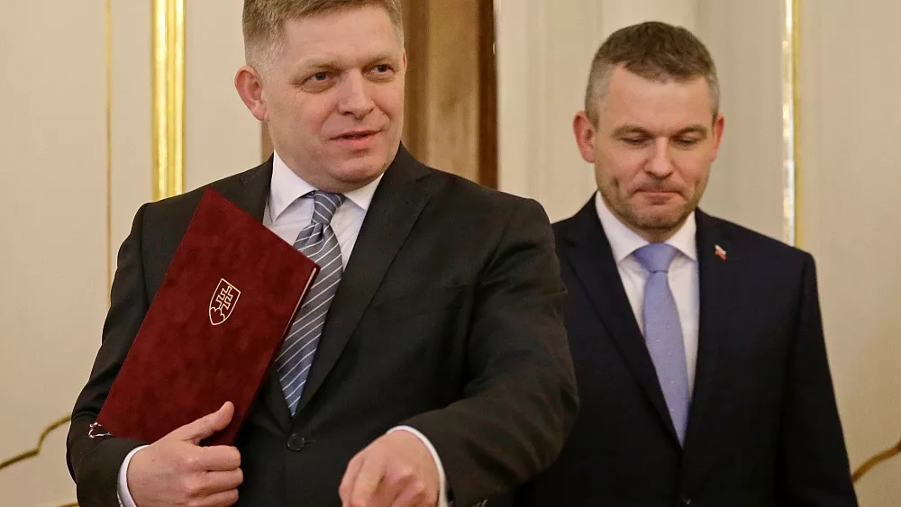 Выборы в Словакии выиграл «второй Орбан». Но Брюссель пытается не допустить его к власти г,Москва [1405113]