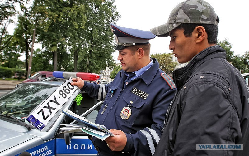 Иностранные номера на дороге: им наплевать на правила и штрафы или это миф? Иностранные номера на дороге: им наплевать на правила и штрафы или это миф? автомобили,гибдд