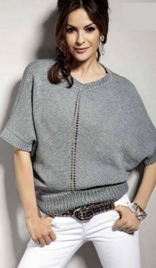 Пуловер свободного силуэта