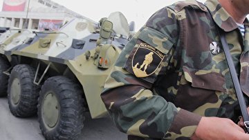 Бойцы самообороны Крыма в Симферополе