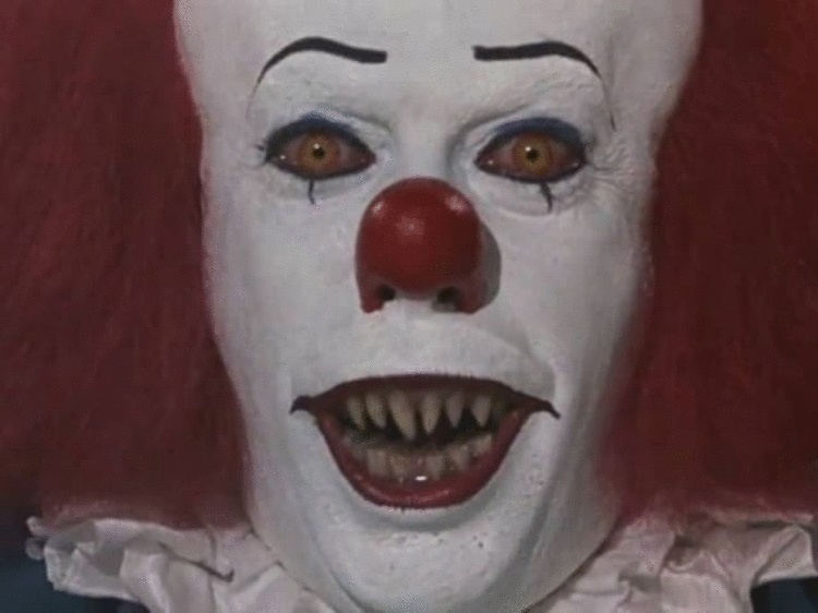 Вот как выглядят актёры, скрывающиеся под маской известных персонажей 