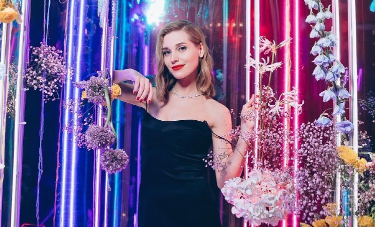 Кристина Асмус призналась, что не один год состоит в отношениях