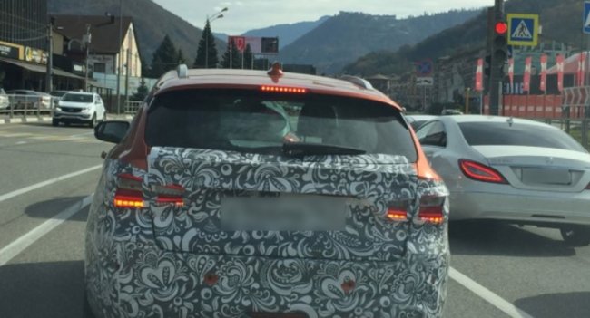 Обновленный универсал LADA Vesta заметили во время дорожных испытаний в Самарской области Обновленный универсал LADA Vesta заметили во время дорожных испытаний в Самарской области Автомобили