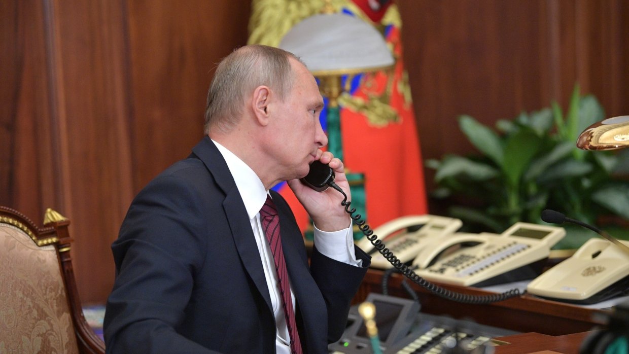 Несколько раз звонил: Черчесов рассказал о поддержке Путина на ЧМ-2018