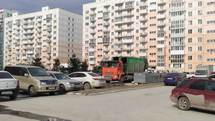Вооружённые электрошокером подростки из семей мигрантов нападают на детей в Новосибирске
