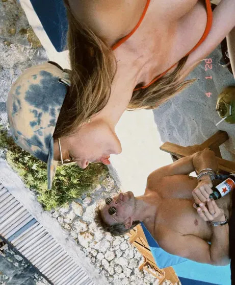 Алессандра Амбросио встретила 45-летие на Бали с бойфрендом и детьми Амбросио, АмбросиоАлессандра, Алессандра, Палмер, своего, бизнесменом, Алессандры, Джейми, несколько, продюсером, саудовским, Ричардом, фотографом, Николо, итальянским, романов, разошлись, причин, объяснив, марте