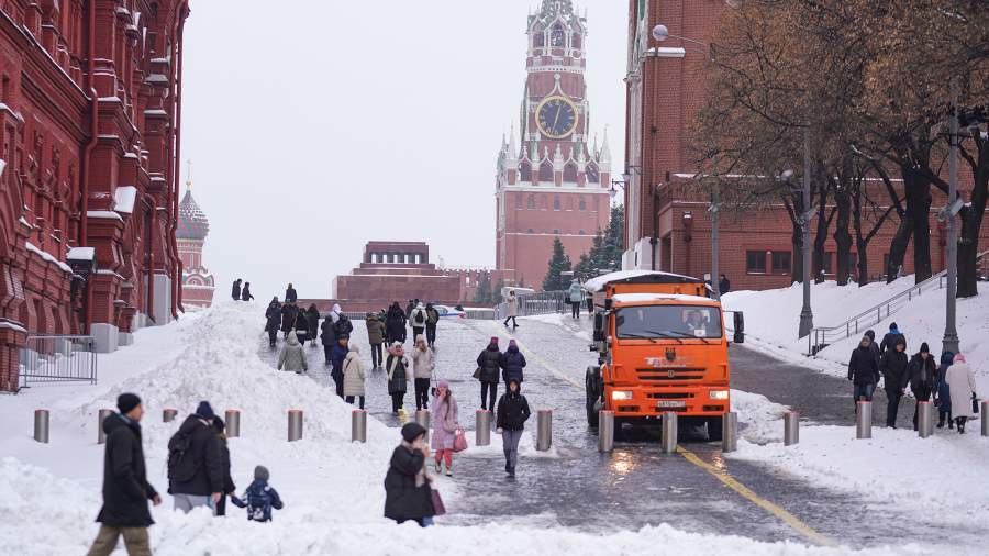 В московских аэропортах рассказали о работе в условиях снегопада
