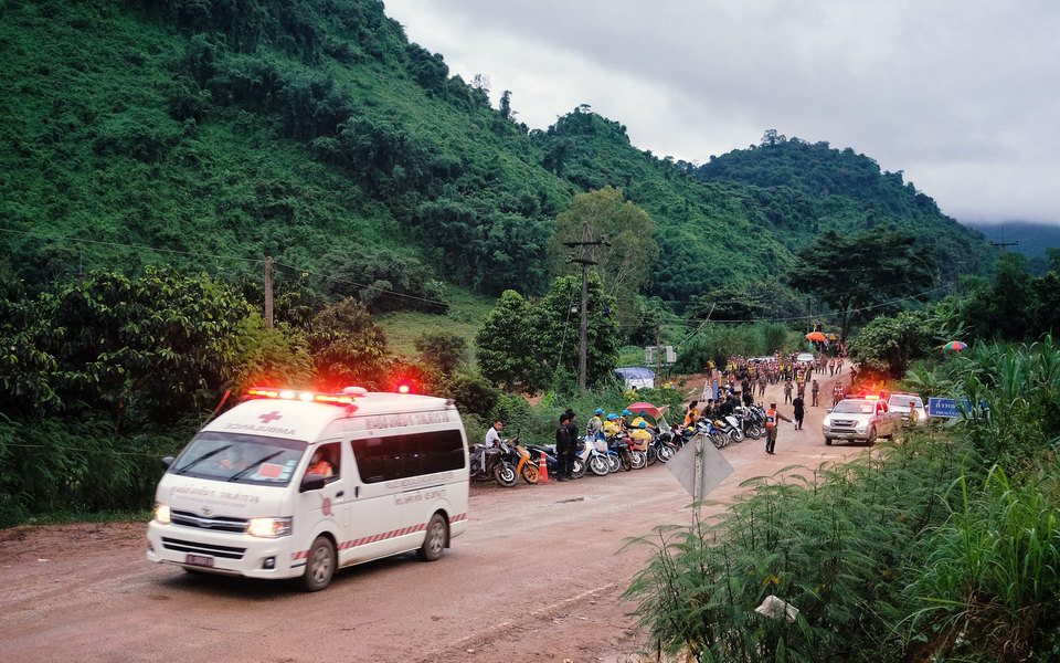 В Таиланде спасли всех детей и тренера, просидевших в пещере больше двух недель
